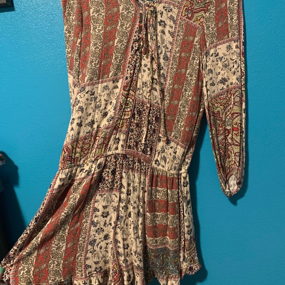 Romper - Picture 2 of 4